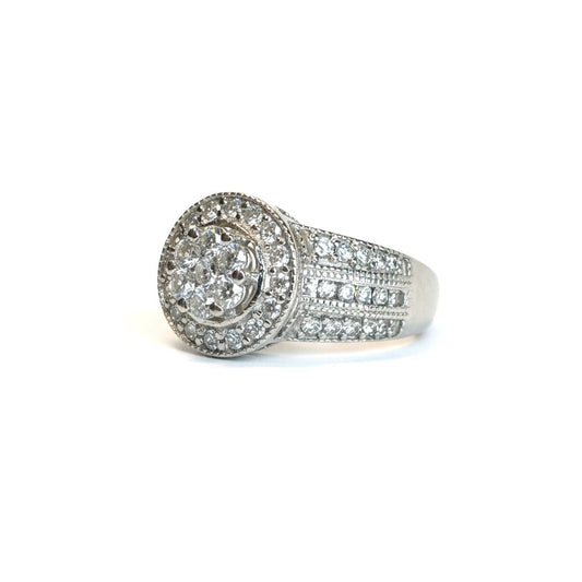 18ct White Gold Cluster Diamond Ring