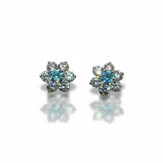 9ct Gold CZ Flower Stud Earring.