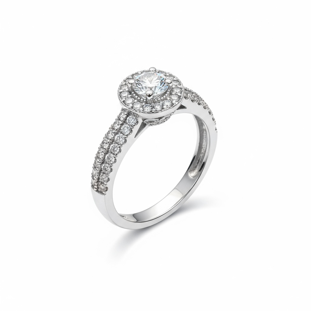 18ct White Gold Diamond Halo Design Ring