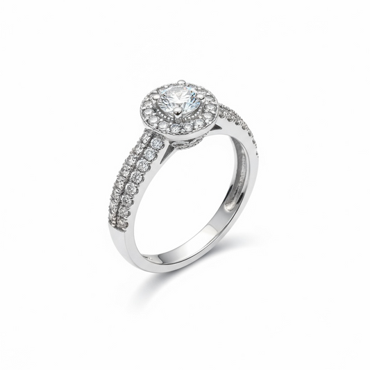 18ct White Gold Diamond Halo Design Ring