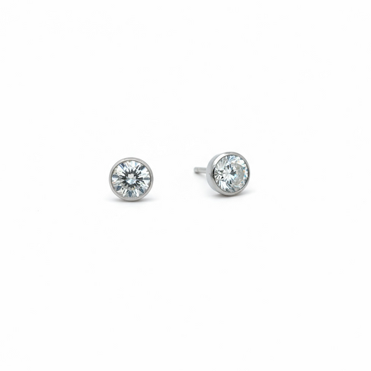 9ct White Gold Tube 5mm CZ Studs