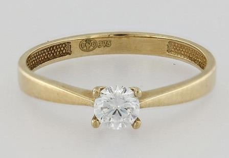 9ct Cz Ring